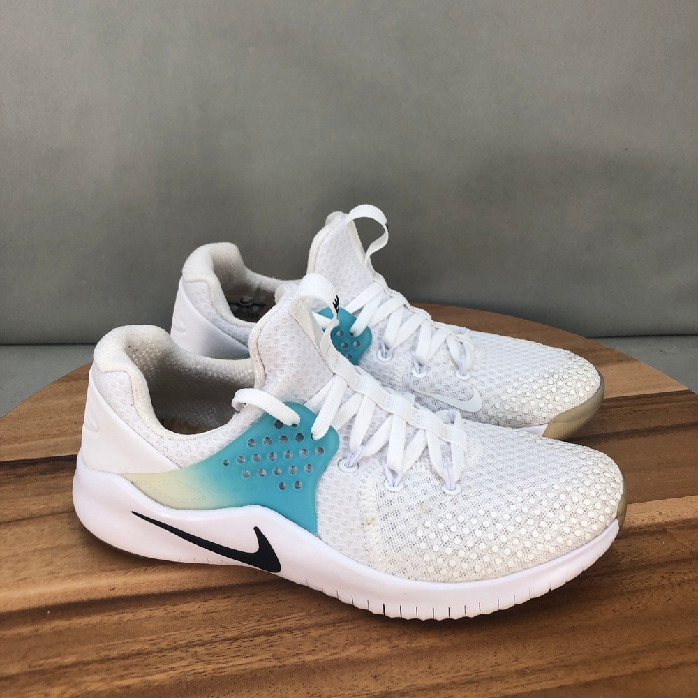 Nike Free TR 8 Training Shoes White Blue Sneakers Mesh Womens 7.5 (Mens 6)